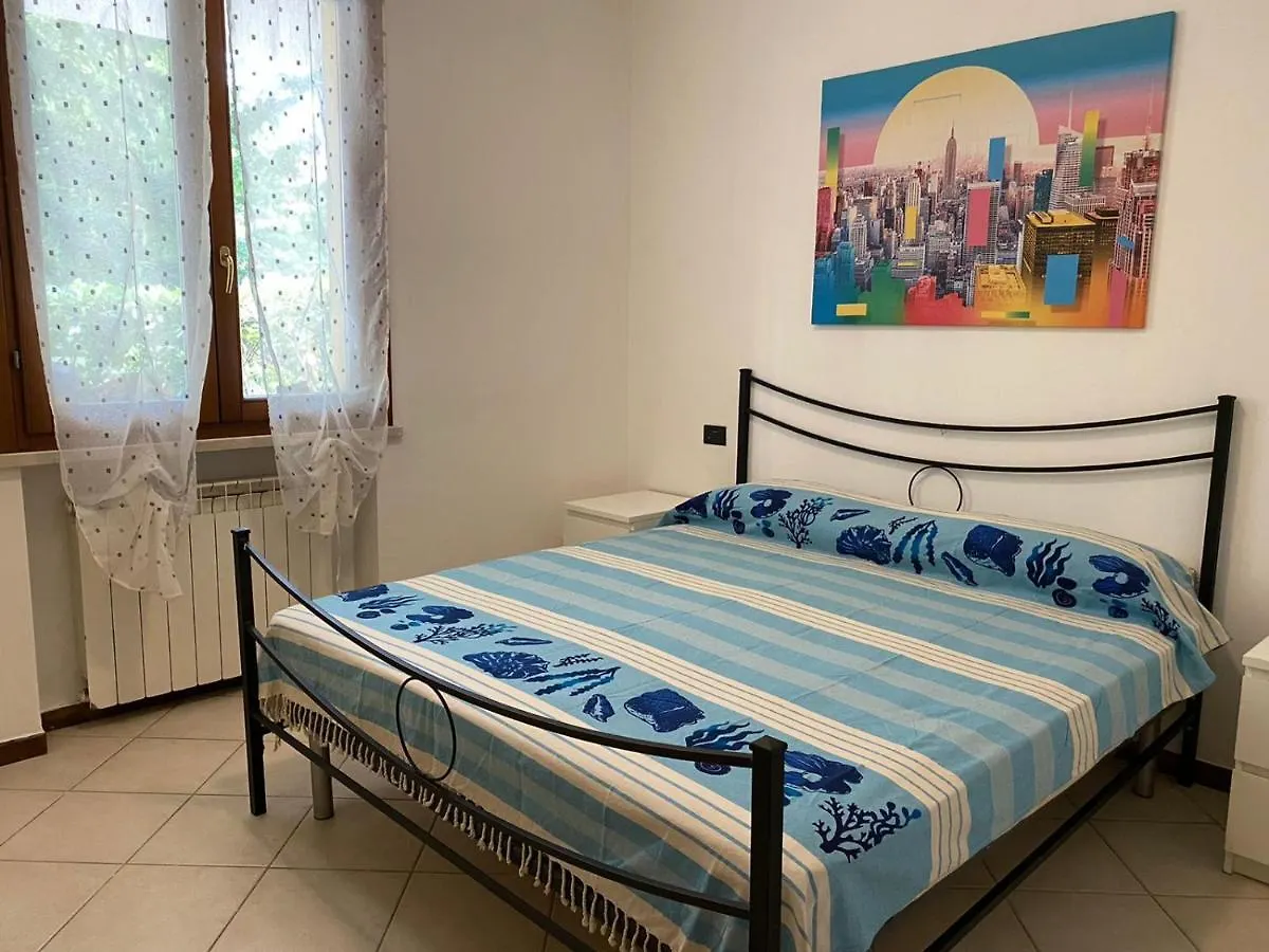 Appartamento Il Faro con giardino in Residence con piscina Desenzano del Garda 0*,