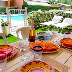  Appartamento Nuova Casa Al Con Piscina